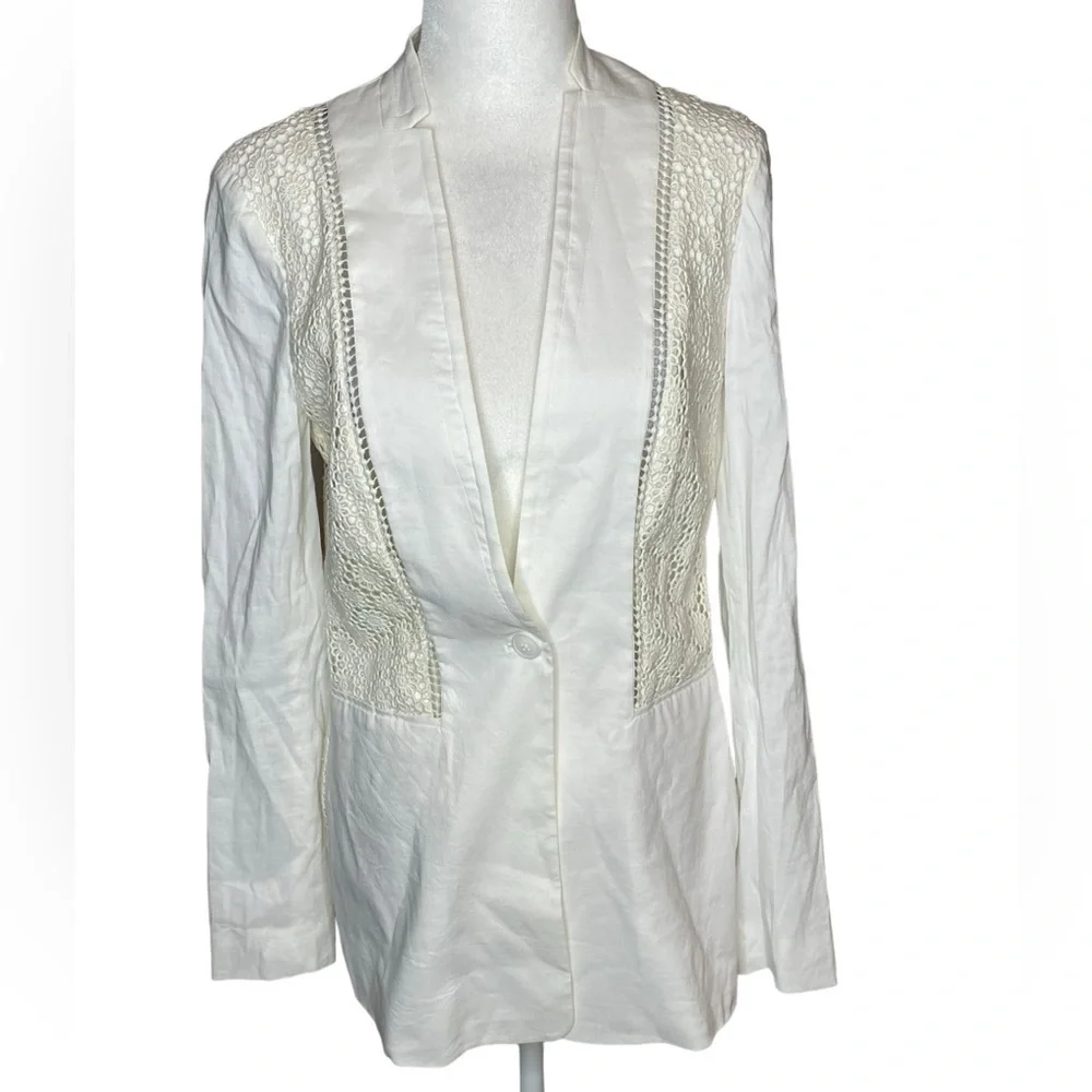 Elie Tahari Women’s Linen Blazer, White with cream crochet, NWT, Size 2 crisp